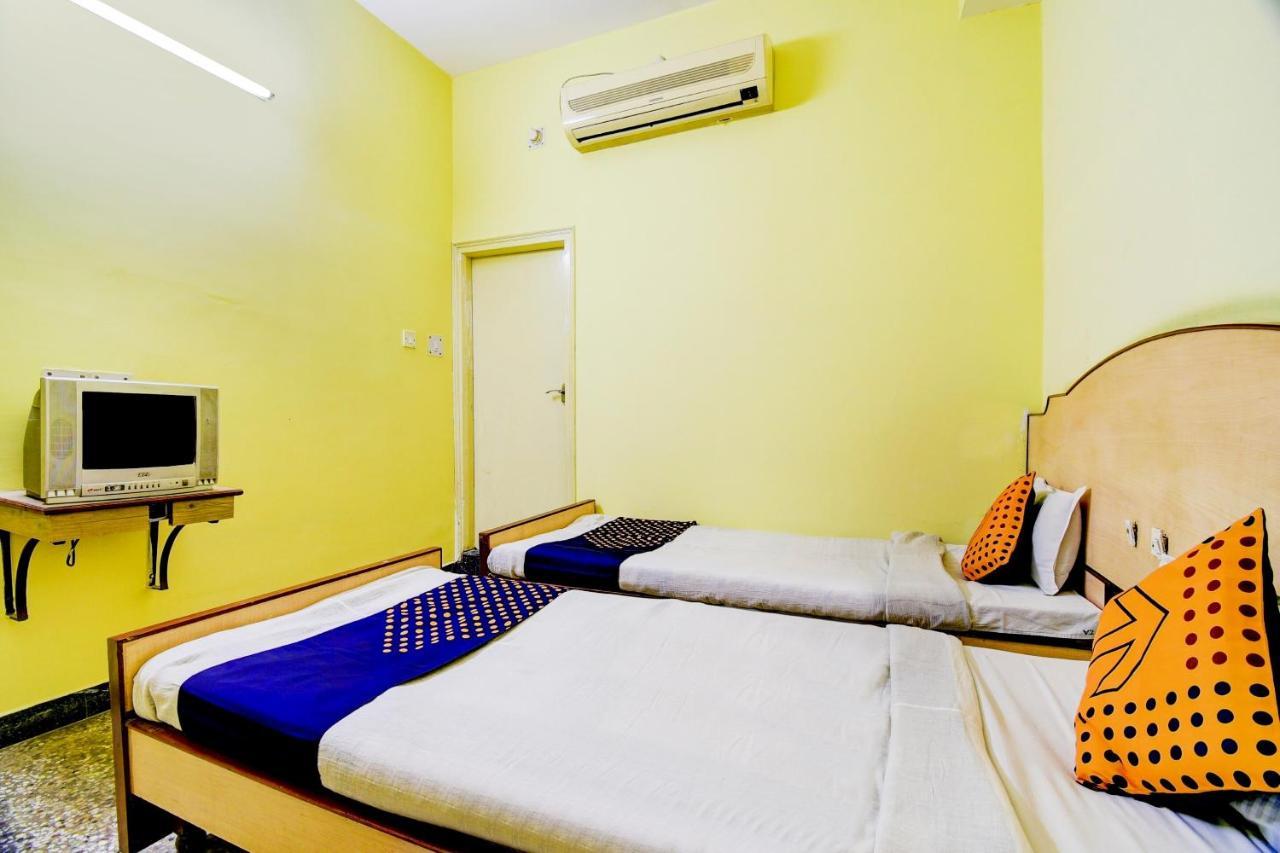 Spot On 80135 Gopala Residency Hotel Dibrugarh Ngoại thất bức ảnh